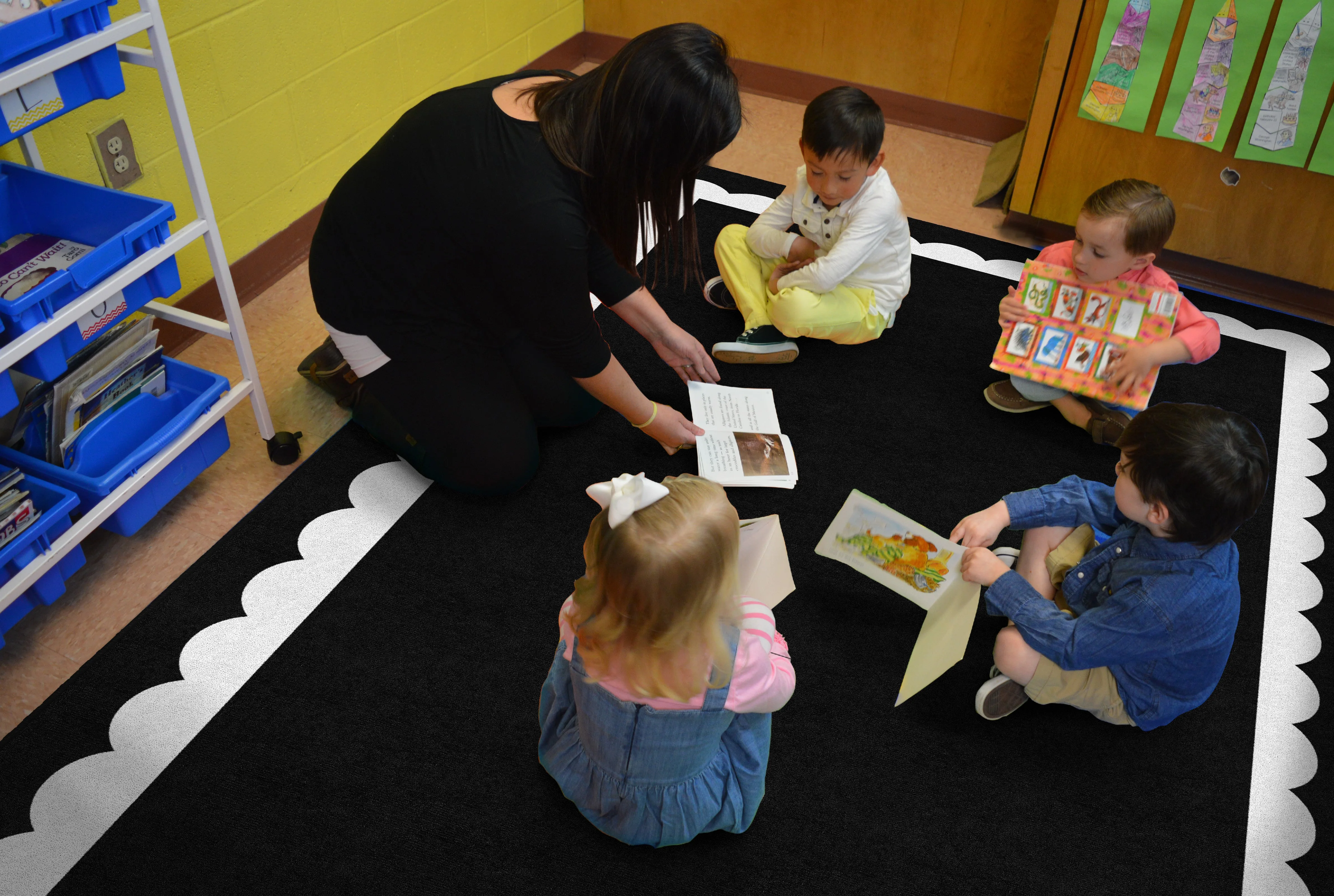 Black & White Scallop on Black | Classroom Rug | Schoolgirl Style