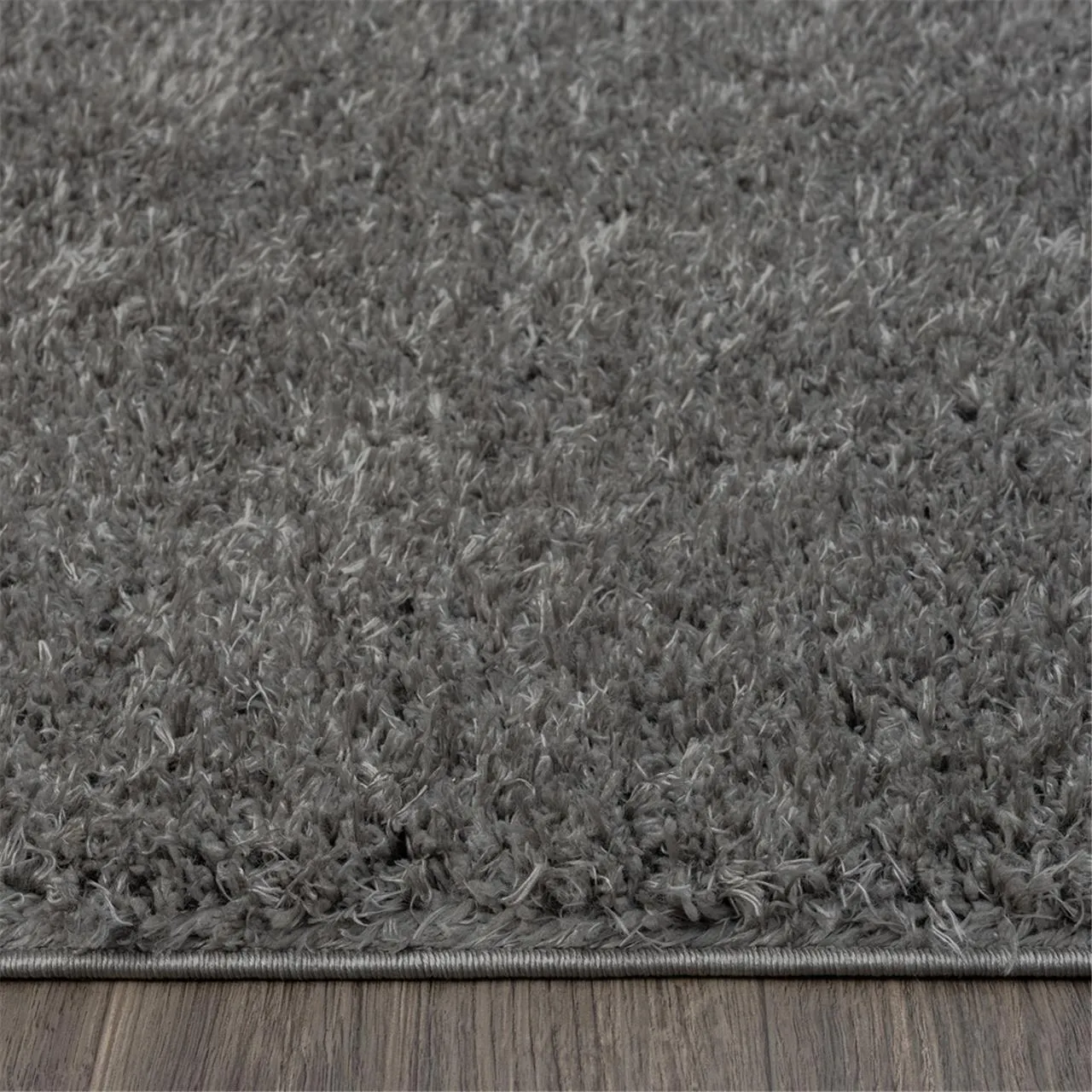 Fluffy and comfortable Ash Plain Shag Rug