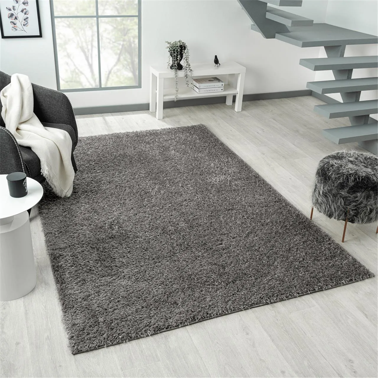 Fluffy and comfortable Ash Plain Shag Rug