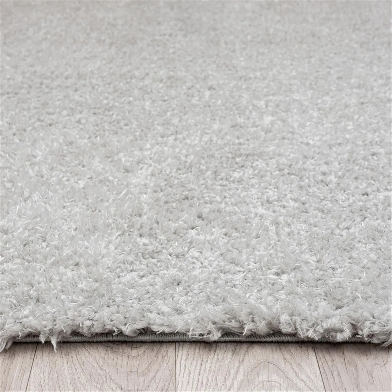 Fluffy and comfortable Cloud/Gray Plain Shag Rug