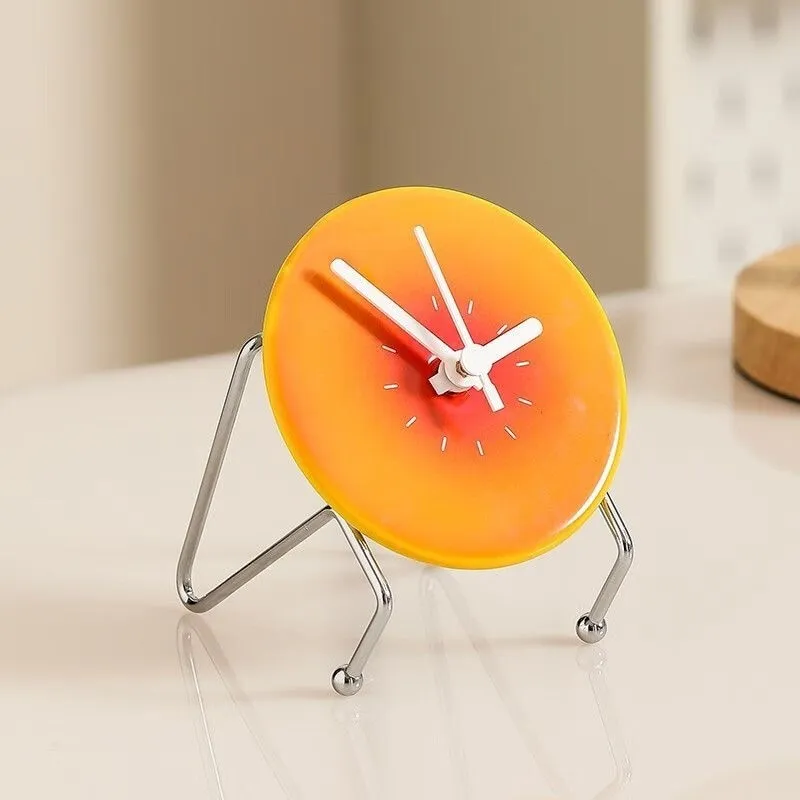 Kawaii Lazy Table Clock