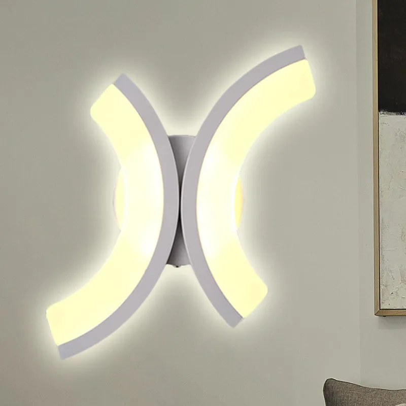 Minimalist Geometric LED Wall Sconce – Warm/White Light