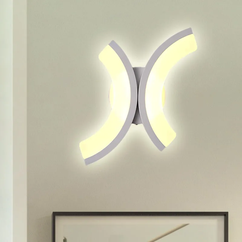 Minimalist Geometric LED Wall Sconce – Warm/White Light