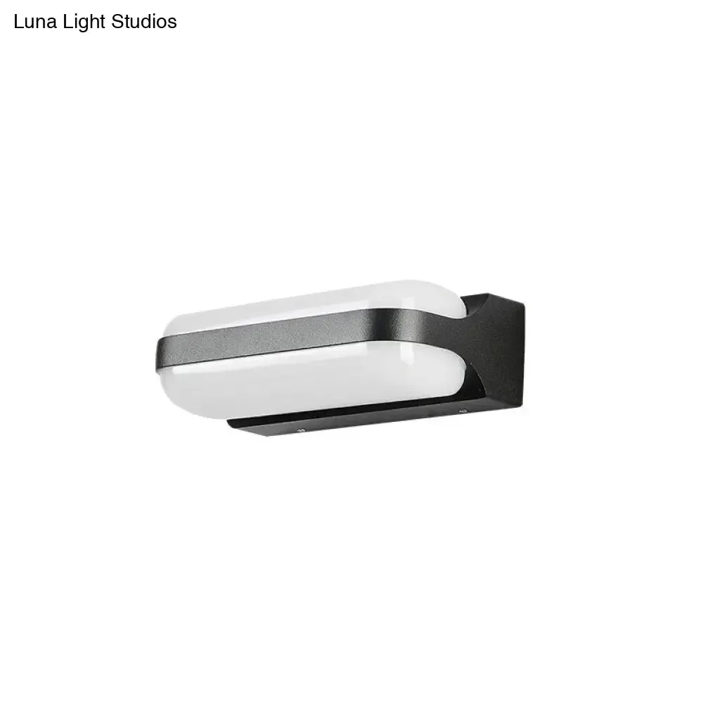 Minimalist Metallic Black LED Wall Sconce for Balcony Lighting