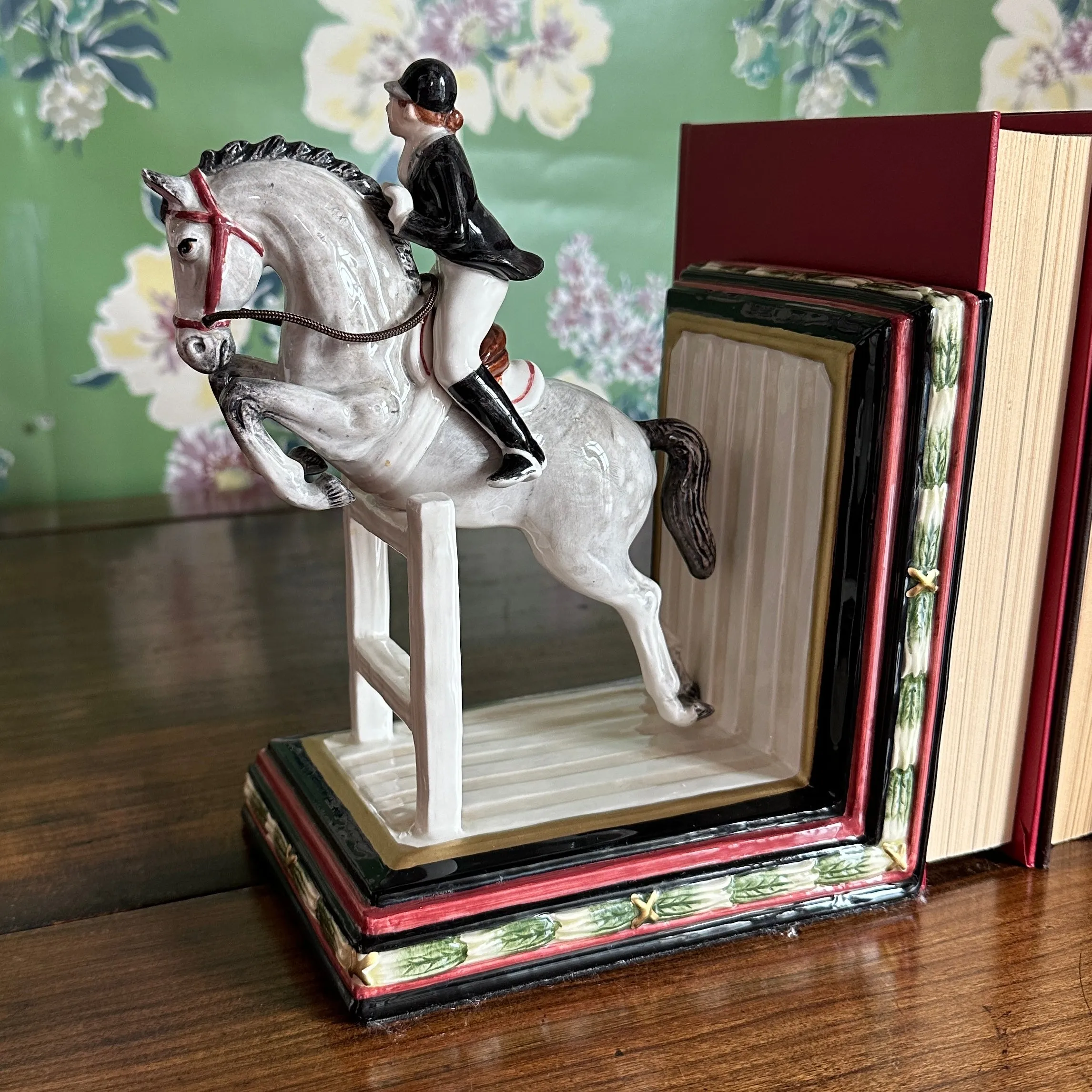 Vintage Ceramic Show Jumpers Horse Bookends, Set of 2